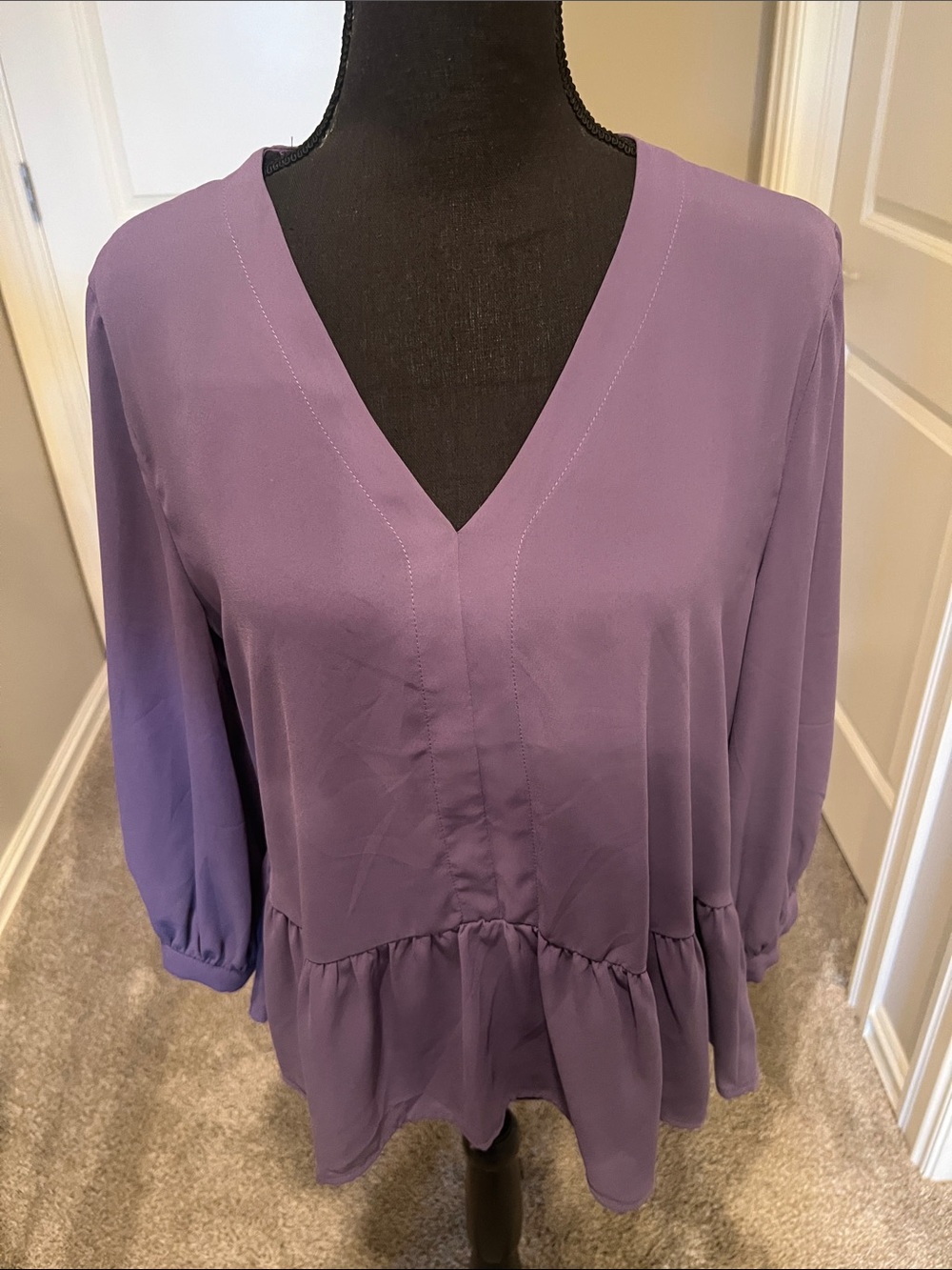Lush Purple V-Neck Peplum Blouse Size Large